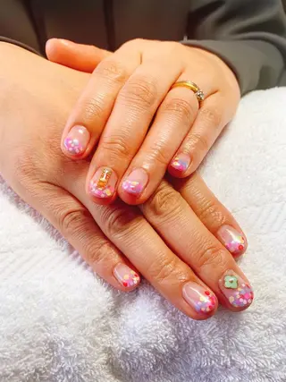 ネイル 太田 あきなのネイルデザイン