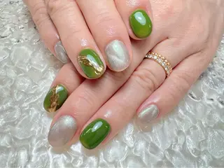 ネイル マジックミラー所属・マジック ミラーのネイルデザイン