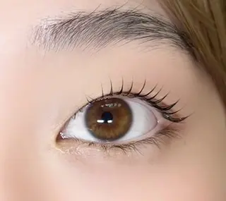 マツエク・マツパ Eyelash salon Cherie所属・Cherie AYANOのマツエク・マツパデザイン