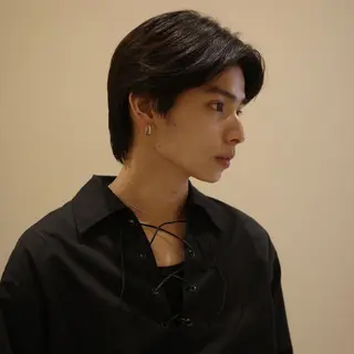 メンズ 韓国ヘア/髪質改善/ レイヤー/ブラウンのヘアスタイル