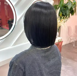 莉乃/縮毛矯正/髪質 改善/艶カラーのヘアスタイル