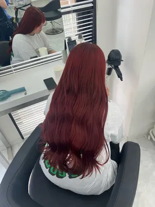 ロング カラー ヘアアレンジ 艶髪ハイトーン🫧 Kurehaのヘアスタイル