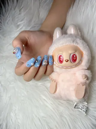 ネイル COSMOS なののネイルデザイン