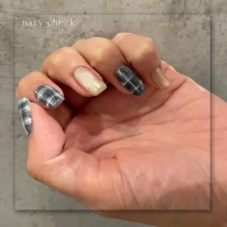 ネイル Seemly 千田町店所属・フラワーパラジェル 🌸シームリーエミのネイルデザイン