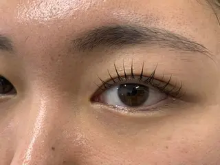 マツエク・マツパ メンズ眉毛サロン THE 3rd HAIR メンズアイブロウ船橋店【眉毛パーマ／まつげパーマ】所属・rei .の眉毛・アイブロウイメージ