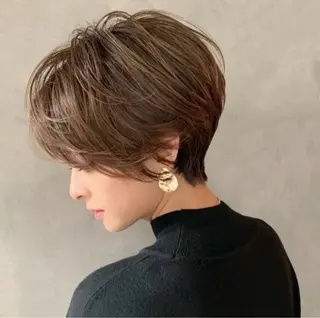 ショート パーマ もり しほみのヘアスタイル