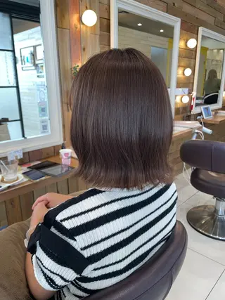 ミディアム 透明感color吉田 沙羅のヘアスタイル