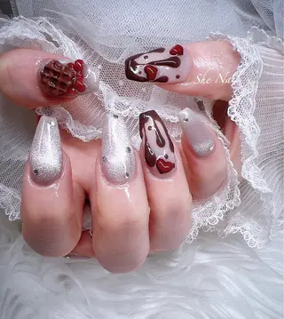 ネイル She   Nail所属・ISA_ BELLAのネイルデザイン