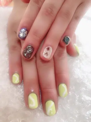 ネイル NAILWISH所属・橋本 千智のネイルデザイン