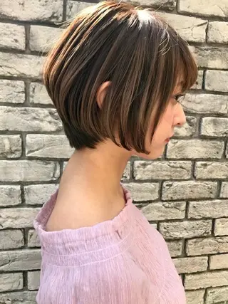 ショート カラー 羽田 ひろむのヘアスタイル
