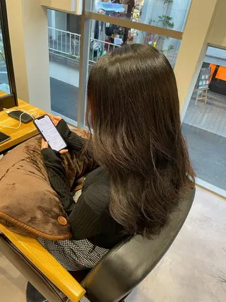 ロング 韓国風/オシャレ /縮毛矯正/滝口琴未のヘアスタイル