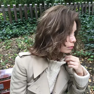 ミディアム カラー パーマ BellaDolce omotesando所属・SUZUKI KEISUKEのヘアスタイル