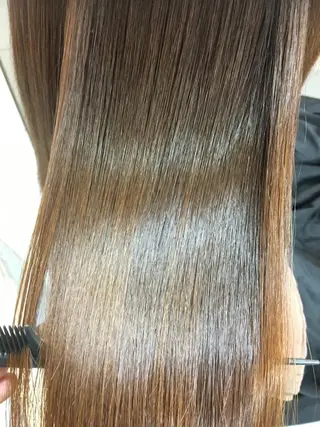 ミディアム 髪質改善/縮毛矯正 /ブリーチ矯正/岡部のヘアスタイル