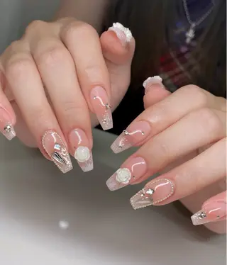 ネイル Bitty／ SENA⋆˙⟡ —のネイルデザイン