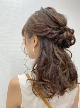 セミロング ヘアアレンジ GRANLUSSO 〜グランルッソ駅前店所属・木口 嘉美のヘアスタイル