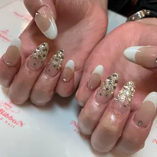 ネイル ネイルリボン 受付スタッフのネイルデザイン