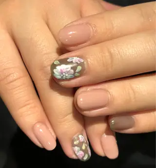 ネイル juedi nail(木曜日のネイル)所属・〜木曜日のネイル〜 KAORINのネイルデザイン