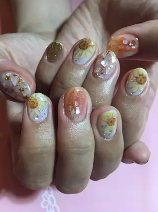 ネイル 古川 里美のネイルデザイン