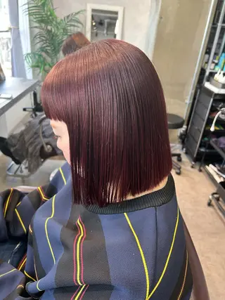 ショート ボブ/レイヤー/ ダブルカラー/みのりのヘアスタイル