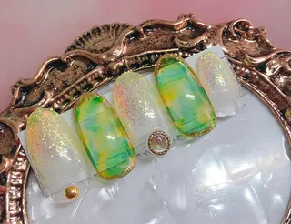 ネイル CROWN プライベートサロンのネイルデザイン