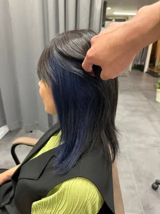 カラー TELAHAIR 副店長 YUTOのヘアスタイル