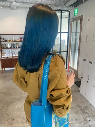 セミロング カラー Hayashi Shioriのヘアスタイル