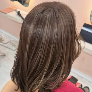 ロング YOLO所属・SHINO 渋谷／モデル募集のヘアスタイル