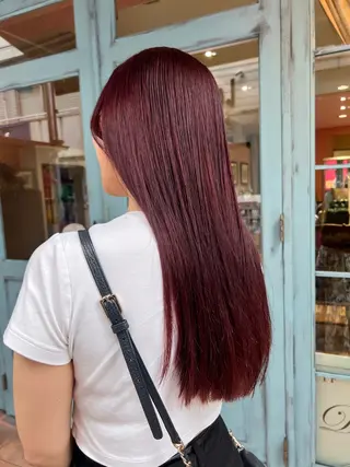 ロング カラー moco by doll所属・PON　ハイトーン ショートカット心斎橋のヘアスタイル