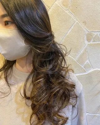 セミロング カラー and Art おのでらじんのヘアスタイル