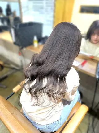 ロング カラー ︎︎カイ ミズキ 🐰𝜗𝜚のヘアスタイル