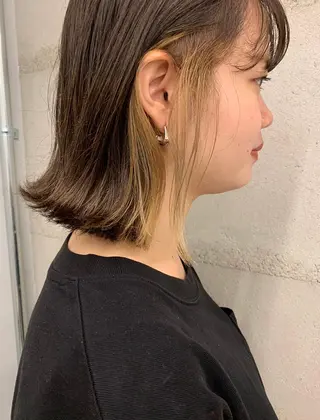 ミディアム カラー 透明感/オリーブ/ グレージュ/YUKAのヘアスタイル