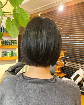 ショート miyu BOB/layerのヘアスタイル