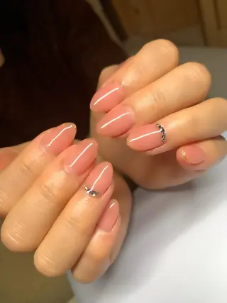 ネイル 木槿所属・吉冨 光恵のネイルデザイン