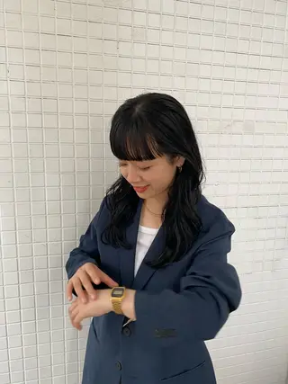 ロング カラー 角南 莉朱のヘアスタイル