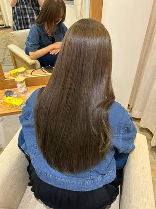 ロング カラー 北田 美琴 / 柔らかいカラーのヘアスタイル