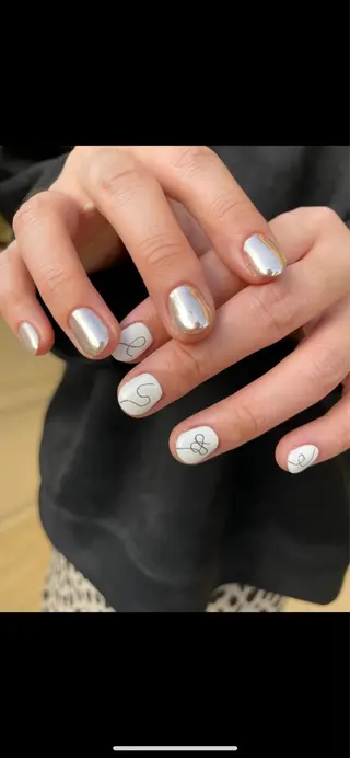 ネイル Hisaka Mikiのネイルデザイン