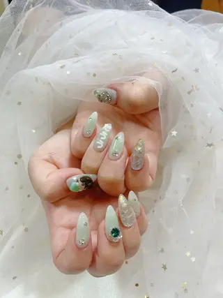 ネイル ジョリ kasumi🌹💅のネイルデザイン