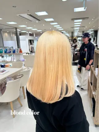 カラー 💜暖色系カラー/ ブリーチカラー💜のヘアスタイル