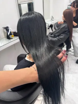 ロング カラー ヘアアレンジ 透け上品ハイトーン 職人ゆうと🤍のヘアスタイル