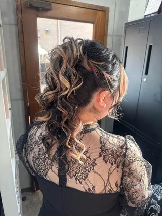 ミディアム ヘアアレンジ 石井 綺乃のヘアスタイル