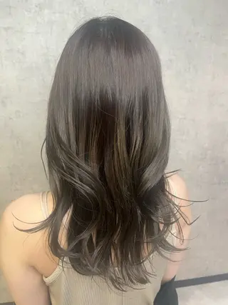 セミロング KAEDE🎀 ジャニオタ美容師のヘアスタイル