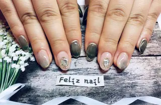 ネイル ユキカ （ネイリスト）のネイルデザイン