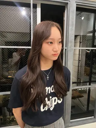 ロング カラー くすみカラー/ パーマ/ろーれんのヘアスタイル