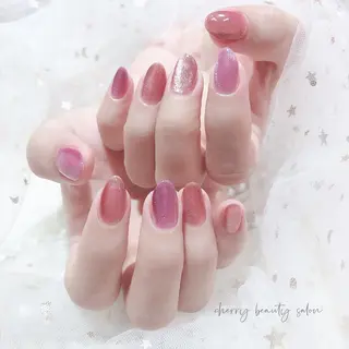 ネイル SAKURA 🍒のネイルデザイン