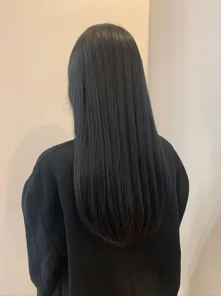 ロング カラー cecile hair所属・開發 紗貴のヘアスタイル