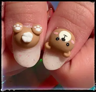 ネイル juedi nail(木曜日のネイル)所属・juedi nail 〜木曜日のネイル〜のネイルデザイン