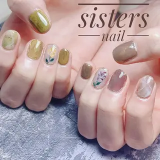 ネイル sisters nail.fのネイルデザイン