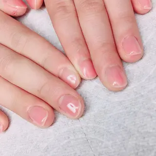 ネイル THECOLORS所属・近貞 莉奈のネイルデザイン