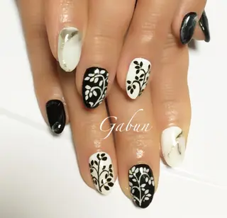 ネイル LOTUS ネイルサロンのネイルデザイン