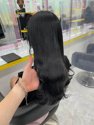 セミロング カラー パーマ ヘアアレンジ ネイル マツエク・マツパ 韓国風ベージュ🤎 赤みなし🌿横浜🤎のヘアスタイル